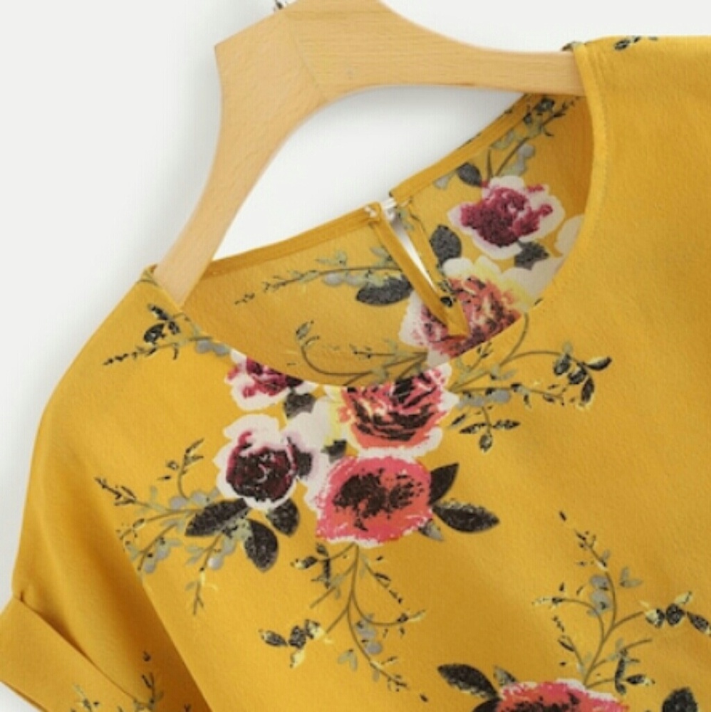 Plus Size Golden Flowers Boutique Blouse - Picture 3 of 3